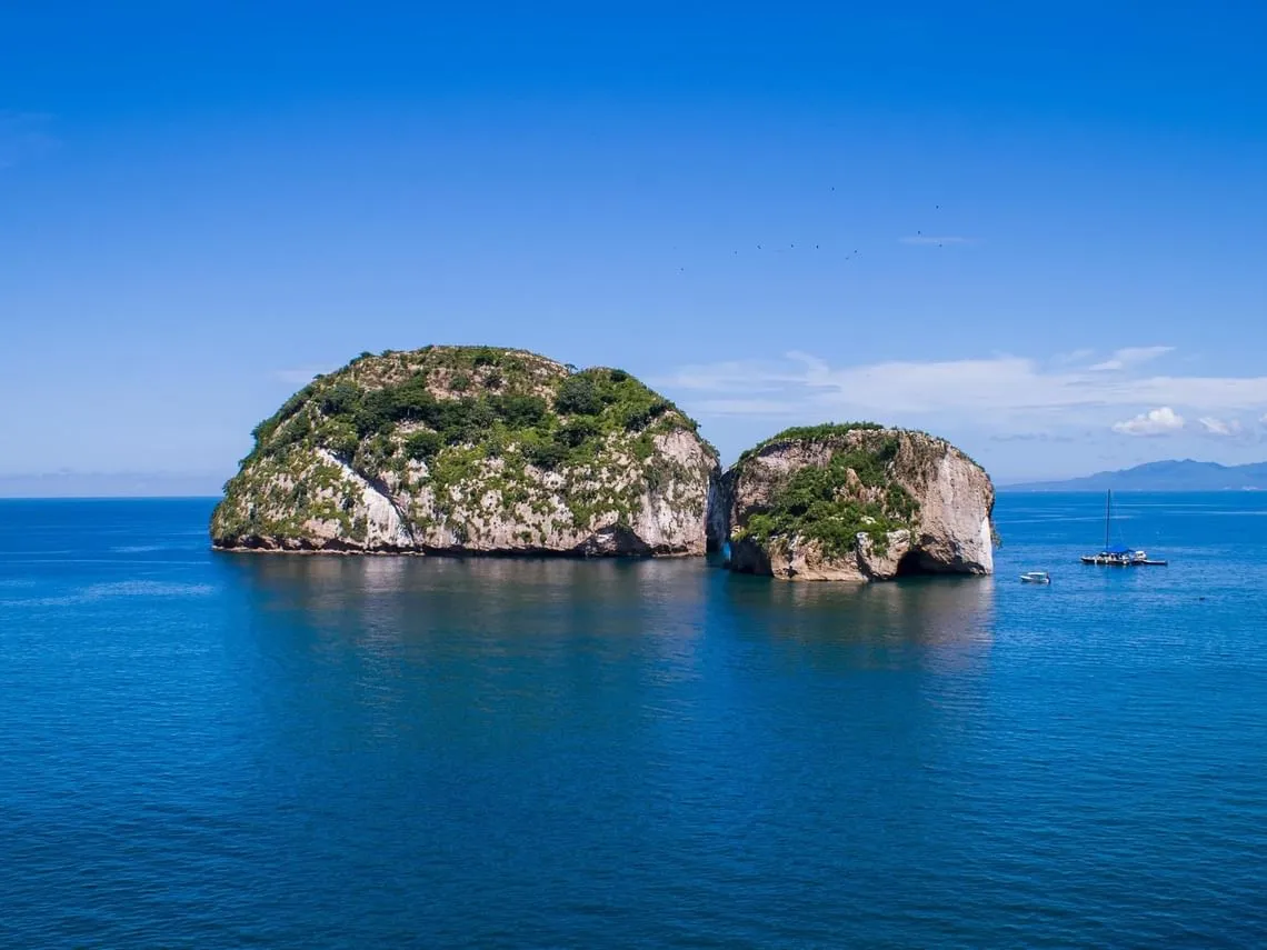 Los Arcos de Mismaloya: guía de snorkel y qué esperar