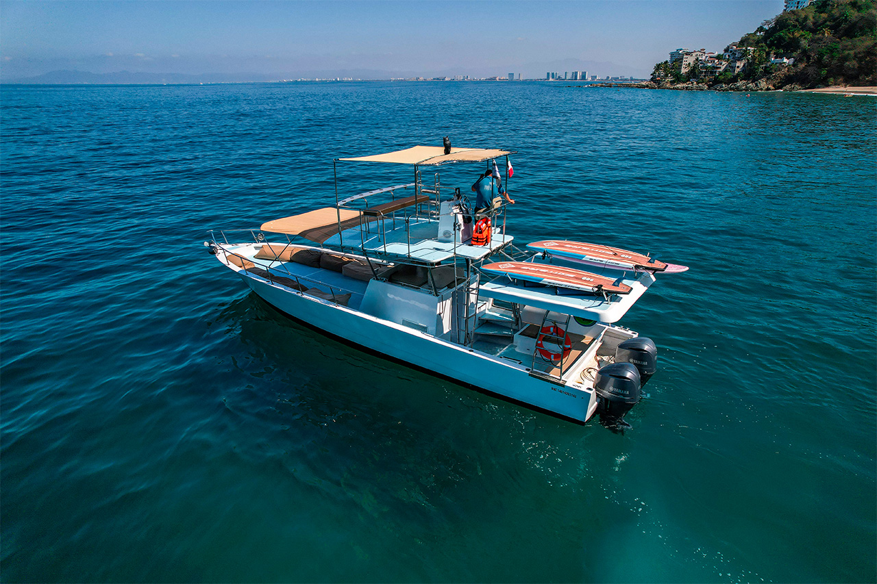 Large Group Boat Charter Puerto Vallarta – Pato Bobo (Up to 25 Passengers)