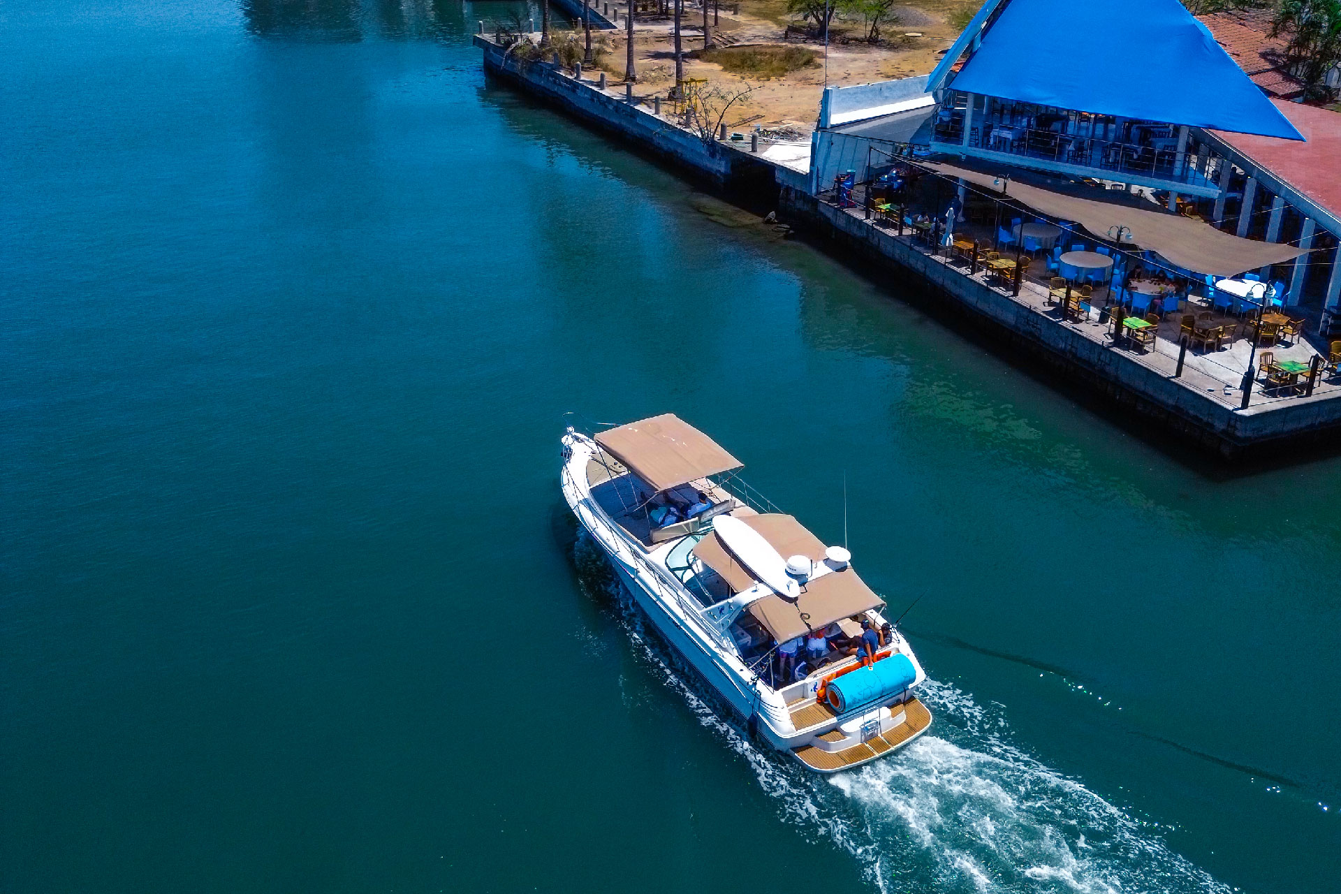 Large Group Boat Charter Puerto Vallarta – Pato Bobo (Up to 25 Passengers) 2