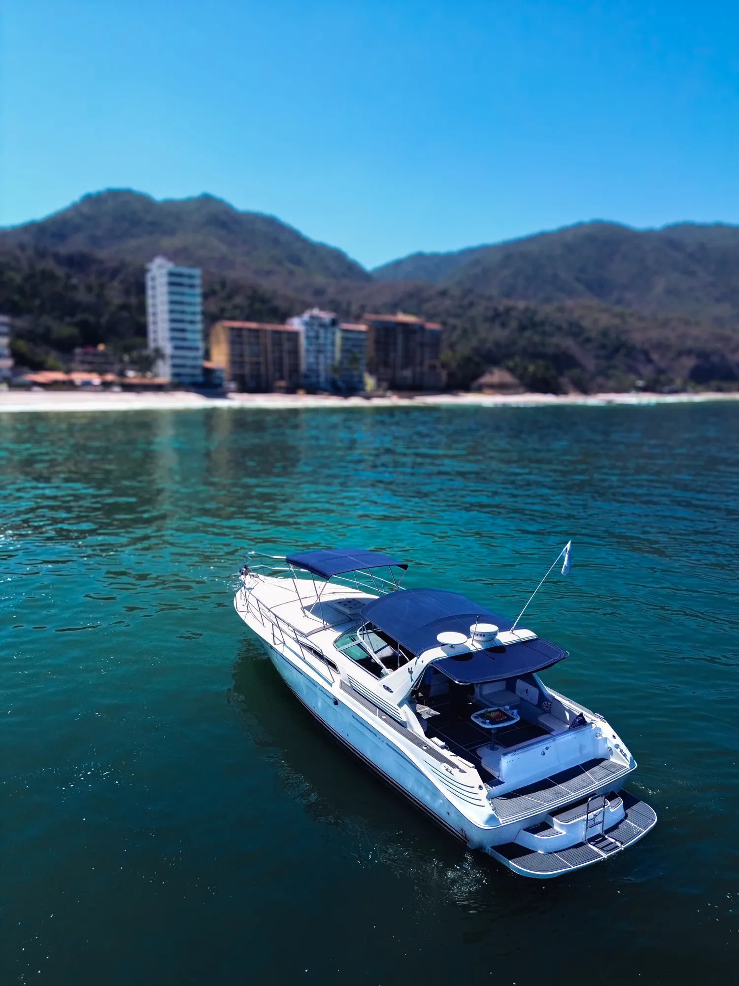 Premium Yacht Charter Punta Mita – La Luna y las Estrellas 44ft 3