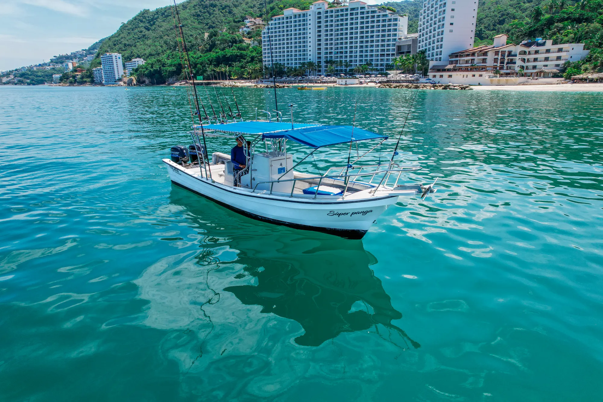 Private Fishing Charter Punta Mita – Súper Panga 27ft (Family Fishing) 4