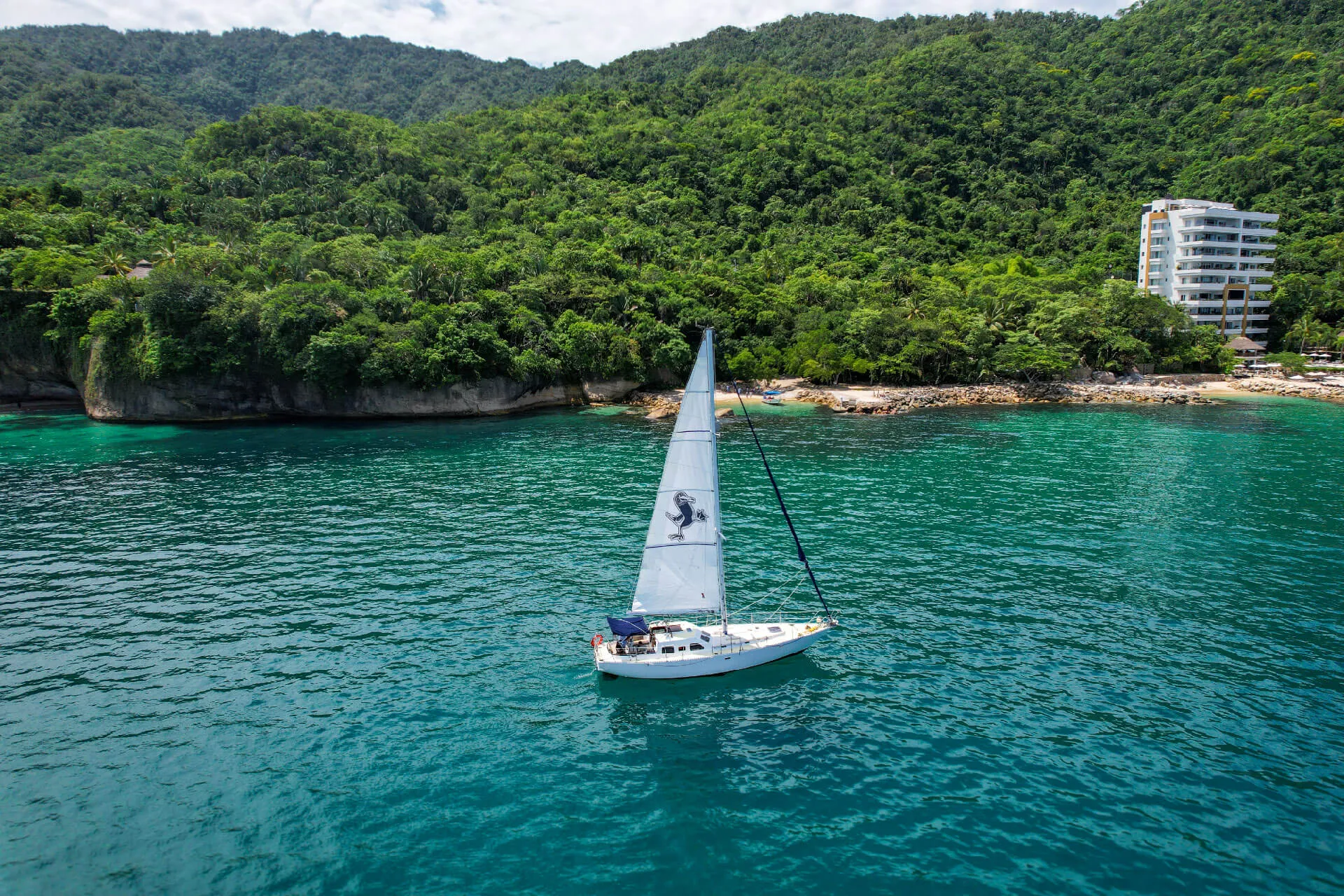 Classic Sailboat Charter Puerto Vallarta – Maui (Sunset, Romance & Sailing)