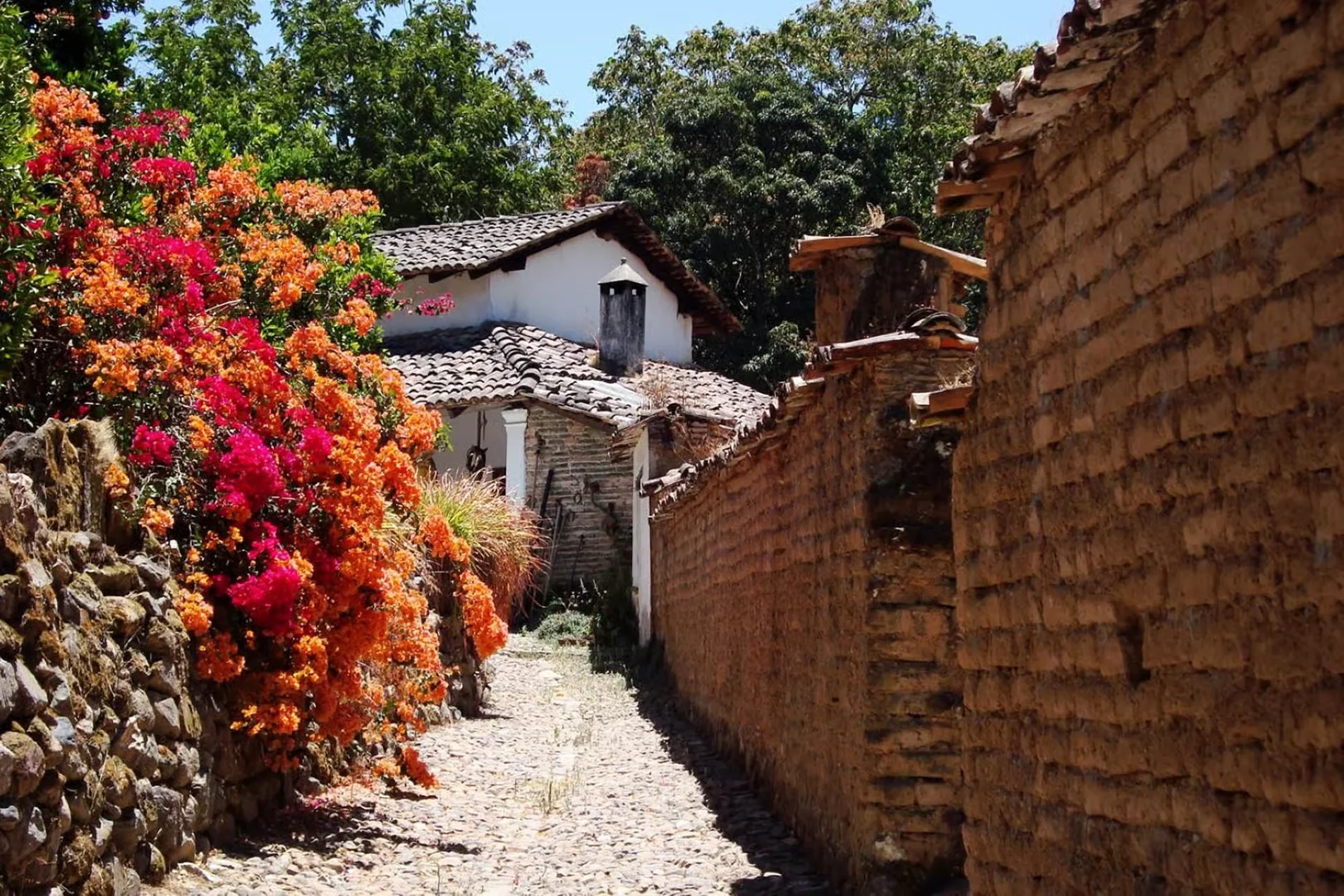 San Sebastián Private Colonial Experience 4