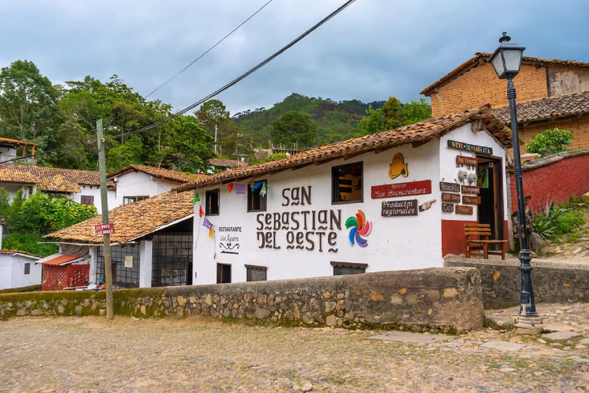 San Sebastián Private Colonial Experience 2