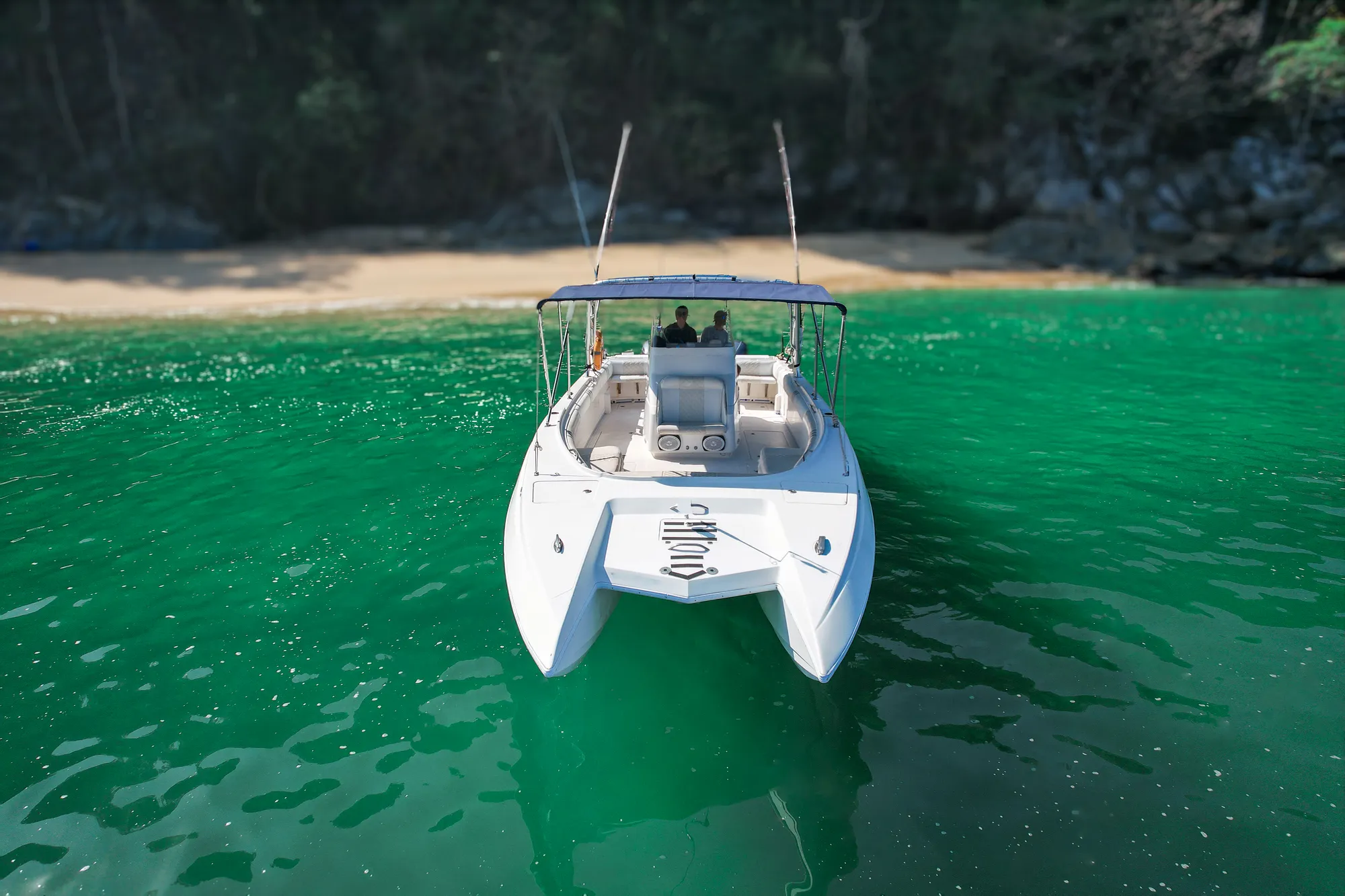 Sport Boat Charter Puerto Vallarta – Spectra (Fast, Stylish & Fully Equipped) 4