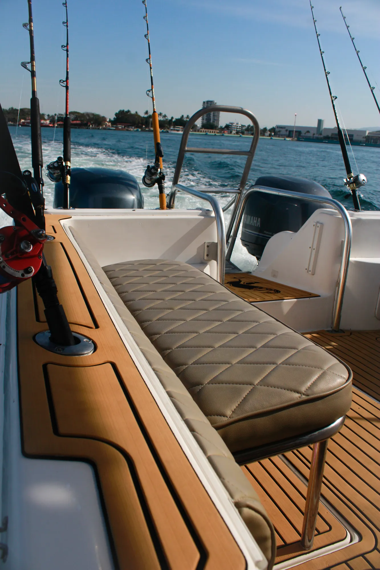 Sport Fishing Charter Punta Mita – Sport Kat 38ft 2